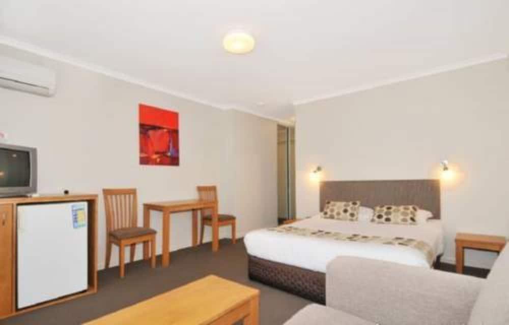Mandurah Motel And Apartments Ngoại thất bức ảnh