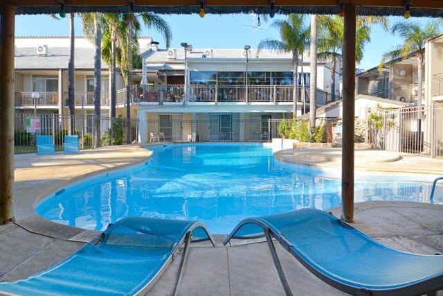 Mandurah Motel And Apartments Ngoại thất bức ảnh