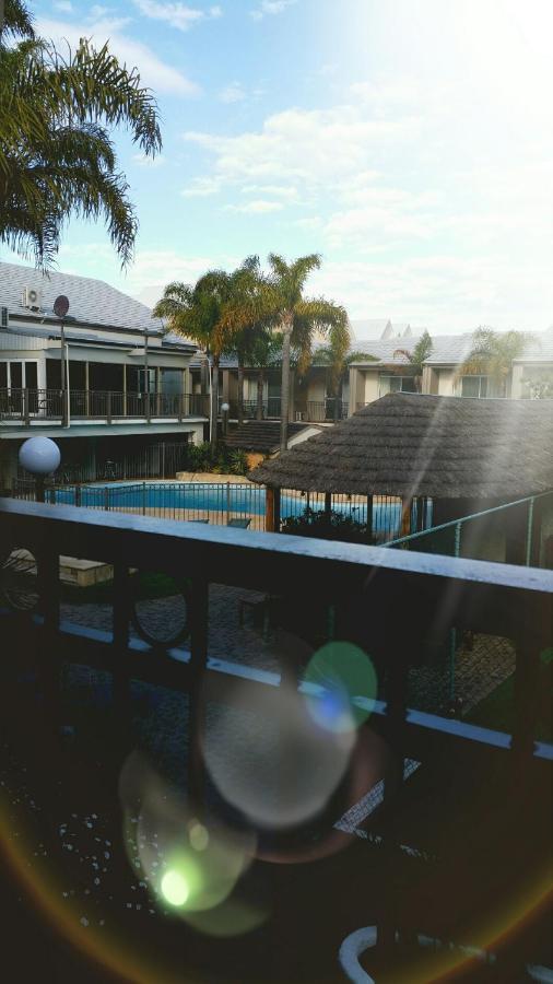 Mandurah Motel And Apartments Ngoại thất bức ảnh